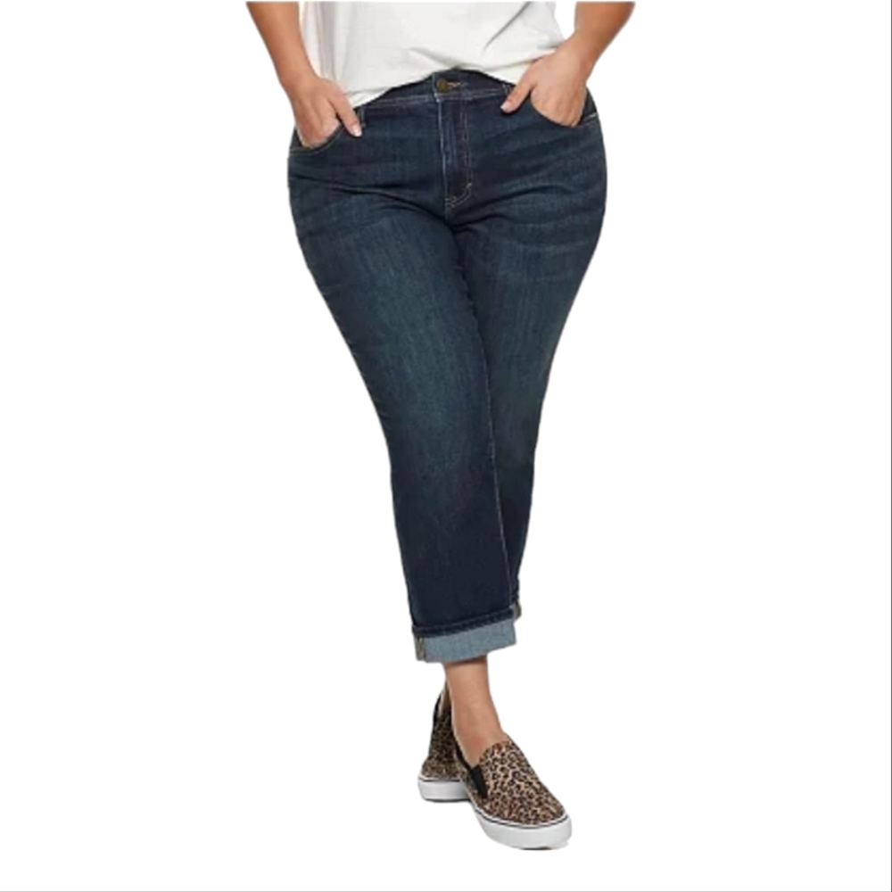 Evri Capri pants medium wash plus size 16w